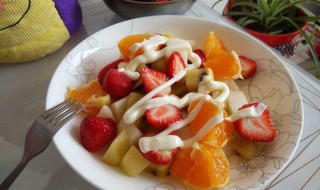 水果沙拉做法图解 我们可以这样做