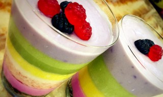 酸奶彩虹慕斯的做法 酸奶彩虹慕斯怎么做