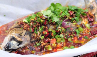 香辣蒜蓉鱼做法图解 教你做出美味香辣蒜蓉鱼