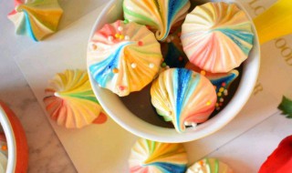 彩虹蛋白糖的做法 味道十分好