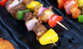 黑椒牛肉串家常做法 黑椒牛肉串怎么做