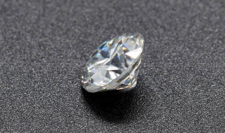 莫桑钻是什么 什么是莫桑钻