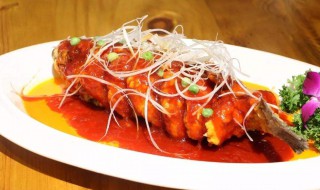 家常糖醋鲈鱼如何做 糖醋鲈鱼家常做法