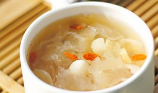 做莲子百合银耳汤的步骤 莲子百合银耳汤的做法步骤介绍