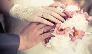 结婚五周年木婚语录 适合结婚五周年发的说说