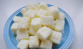 椰蓉奶块制作步骤 椰蓉奶块制作步骤介绍