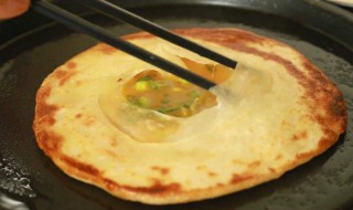 鸡蛋灌饼的家常做法 这样做的鸡蛋灌饼最正宗