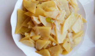 土豆片炒大蒜方法 土豆片炒大蒜的方法步骤