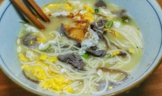 蘑菇面条汤怎样做 蘑菇面条汤的做法