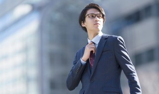 男西服熨烫小技巧 熨烫好有什么好处