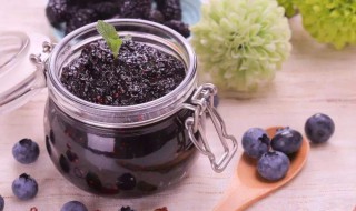 蓝莓酱制作方法 蓝莓酱做法