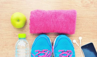 白色瓷砖怎么洗干净 清洗瓷砖的方法是什么