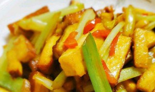 芹菜豆干怎么炒好吃 芹菜豆干如何炒好吃