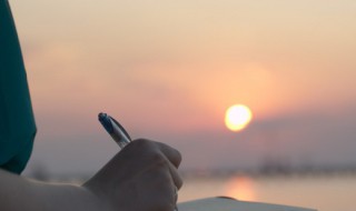 心事重重的说说 有心事的句子