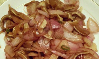 猪耳朵炒什么好吃 炒猪耳朵的做法