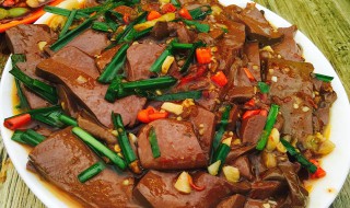 鸭血炒什么好吃 超级好吃的炒鸭血的做法