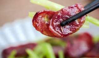 腊肠怎么炒好吃又简单 腊肠好吃又简单的炒法