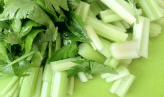 芹菜肉馅怎么调好吃 芹菜肉馅好吃的调法