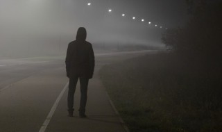 夜晚散步的心情短语 这是一份特别的心灵休憩时光