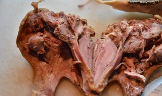 炖羊头肉放什么调料 炖羊头肉放的调料以及做法