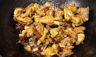 甜面酱炒鸡怎么做 甜面酱炒鸡的做法