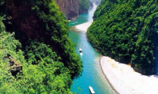 三峡翻译简短版 三峡翻译欣赏