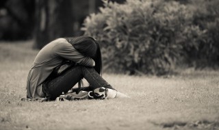 发朋友圈暗示失恋了 发朋友圈暗示失恋的句子精选