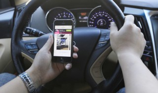 汽车防冻液怎么换 汽车防冻液的换法