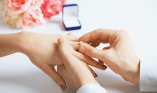 刻在戒指上的简短英文 15个适合刻在戒指上的简短英文