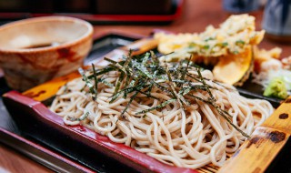 冷面的做法大全家常 三种超清爽冷面做法让你轻松度夏