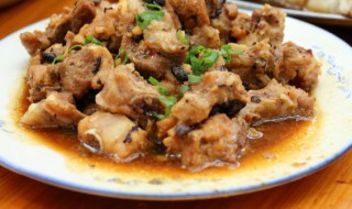 川香千张扣烧排骨的做法 川香千张扣烧排骨如何做