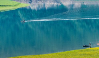 春来江水绿如蓝的上一句是什么 忆江南原文理解