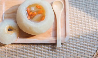 水煮梨的做法和功效与作用 水煮梨的做法和功效与作用是什么