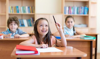 必以分人必以信必以情中的以分别是什么意思 曹刿论战的理解