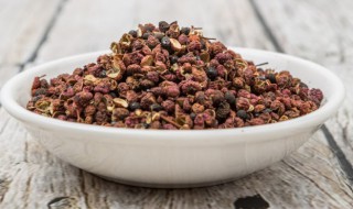 炒青菜能放花椒大料 炒青菜能放花椒大料有什么用