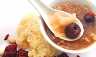 白木耳的功效与作用禁忌 白木耳有什么好处和注意事项