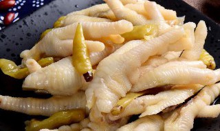 重庆正宗泡椒凤爪做法 全家都爱的下饭好菜