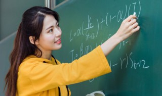 贾不假白玉为堂金作马这首诗的意思 贾不假白玉为堂金作马这首诗的含义