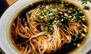 什锦卤面的做法 您可以尝试一做