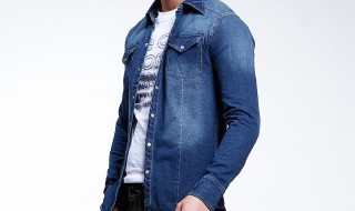 蓝色牛仔外套配什么裤子 送给喜欢的你