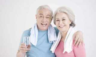 晨起喝水三大禁忌 千万别这么做