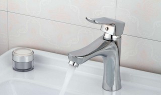 冷热水龙头怎么拆卸 下面小编和大家分享