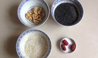 破壁机怎么磨黑芝麻粉 用破壁机做黑芝麻糊的方法及步骤