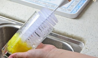 玻璃杯怎么清洗 让玻璃杯清洁透亮的三种办法