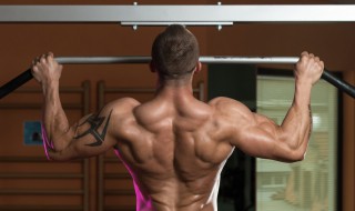 怎么练好引体向上 引体向上怎么训练效果好