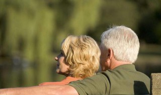 追女生聊天技巧 男孩子快学起来吧