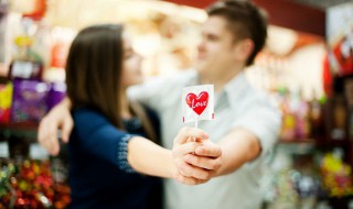 浪漫的句子简短的 有什么浪漫的句子