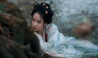 倚香偎玉堪流连的意思 倚香偎玉堪流连的解释