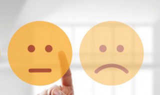 落叶人生感悟8个字 幸福总是半边微凉