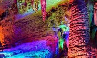 钟乳石是怎么形成的 大自然的鬼斧神工
